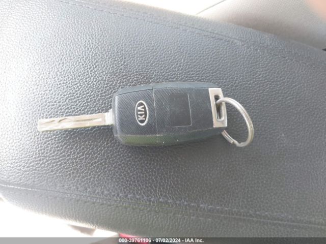 5XXGM4A70FG479839 KIA Optima Lx