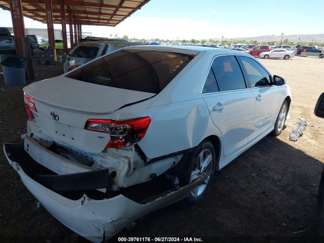 Toyota CAMRY SE 2014 4T1BF1FK7EU308980 Image 4