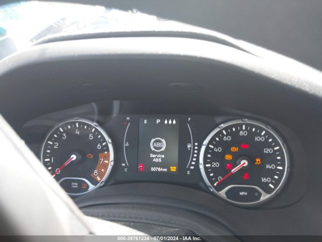 ZACNJBAB3KPK61924 Jeep Renegade Sport 4x4