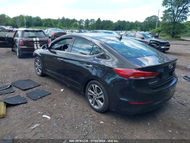 5NPD84LFXHH103829 Hyundai Elantra Limited
