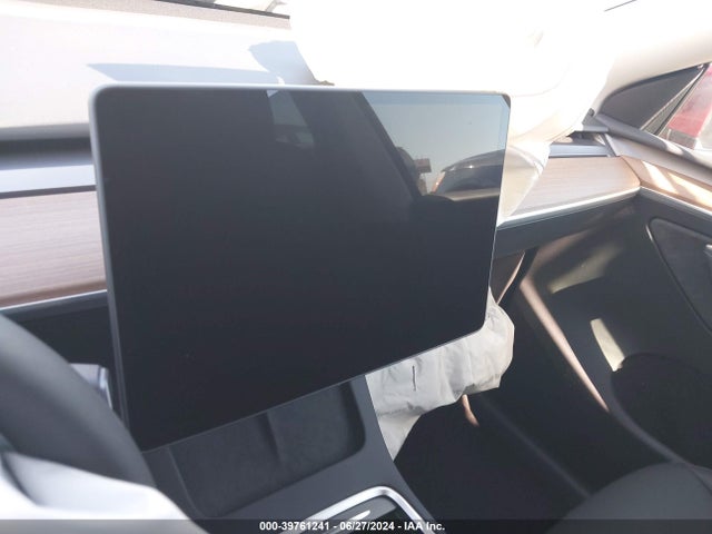 Tesla Model Y Long Range/rwd 2024 7SAYGDED4RF008220 Image 15