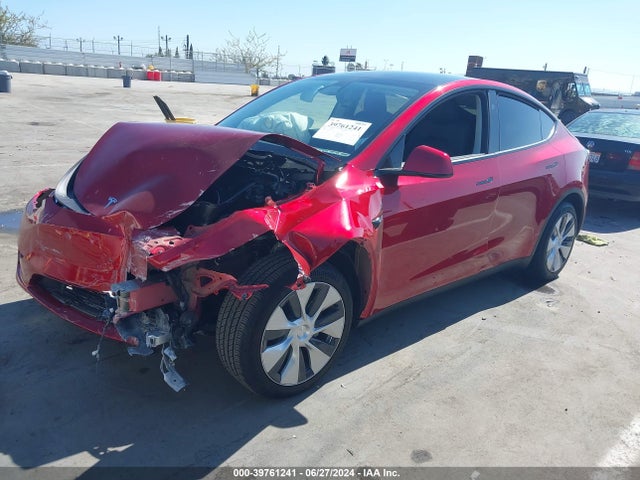 Tesla Model Y Long Range/rwd 2024 7SAYGDED4RF008220 Image 2