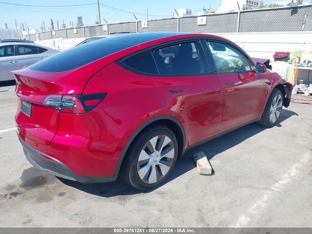 Tesla Model Y Long Range/rwd 2024 7SAYGDED4RF008220 Image 4