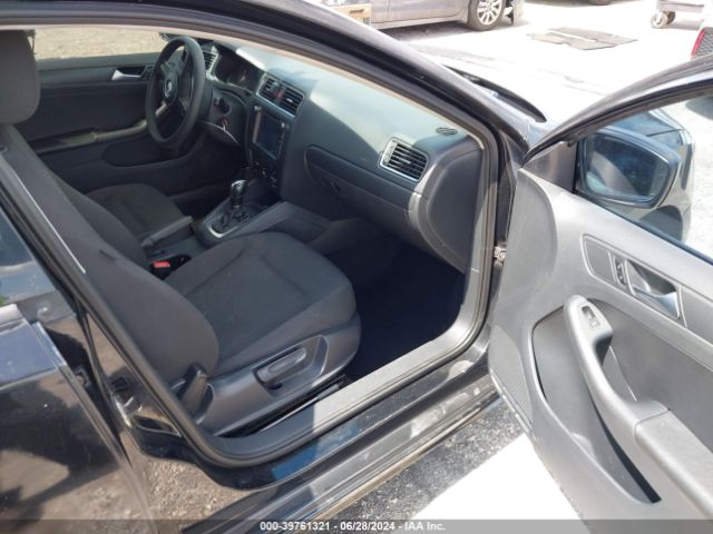 3VW2K7AJ7EM380474 Volkswagen Jetta 2.0l S