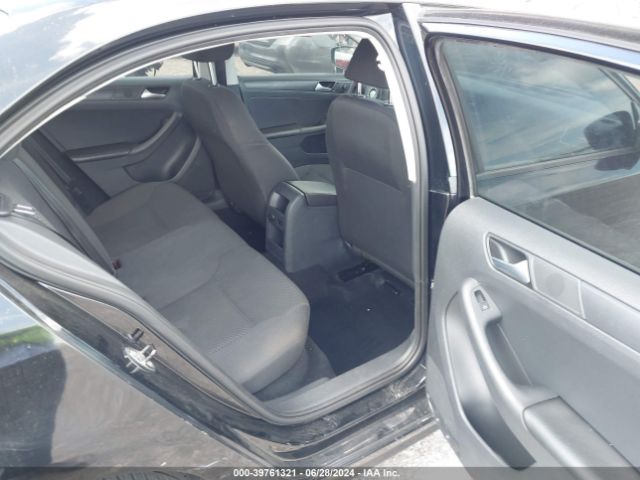 3VW2K7AJ7EM380474 Volkswagen Jetta 2.0l S