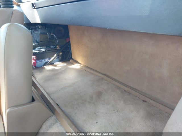 1988 CADILLAC ALLANTE 1G6VR3176JU100464 Photo 7