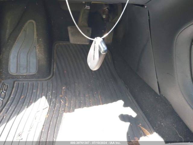 1C3CCCCB3FN663064 Chrysler 200 C