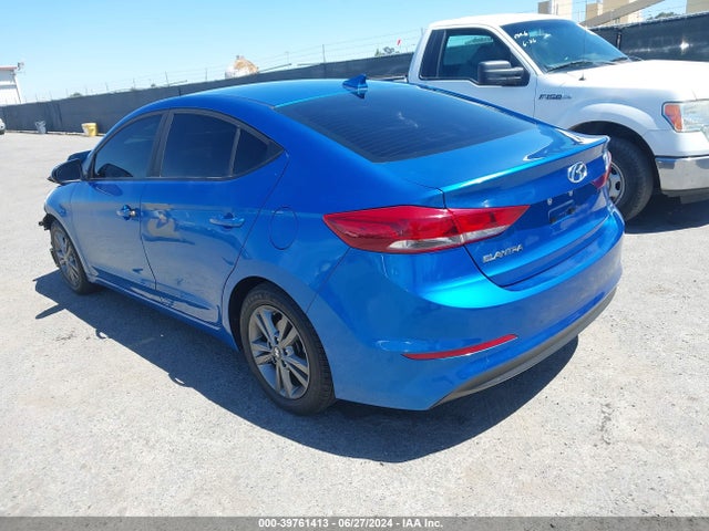 Hyundai ELANTRA SEL 2018 5NPD84LF2JH214963 Image 3