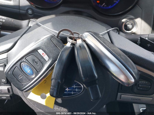 Продажа на аукционе авто 2017 Subaru Outback 2.5i Limited, vin: 4S4BSAKC4H3262979, номер лота: 39761483