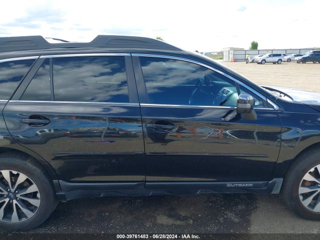 Продажа на аукционе авто 2017 Subaru Outback 2.5i Limited, vin: 4S4BSAKC4H3262979, номер лота: 39761483
