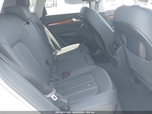 WA1ABAFY0N2114510 Audi Q5 Premium 40 Tfsi Quattro S Tronic