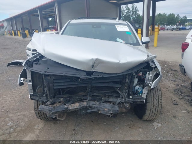 Chevrolet Suburban Lt 2018 1GNSKHKC9JR149682 Image 13