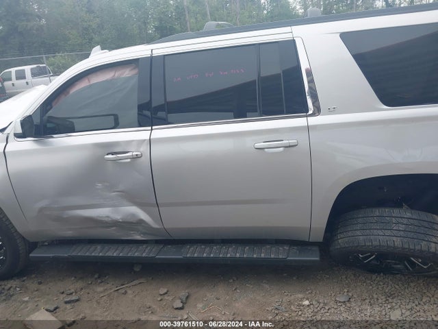 Chevrolet Suburban Lt 2018 1GNSKHKC9JR149682 Image 15