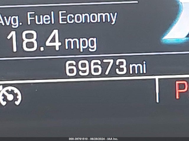 Chevrolet Suburban Lt 2018 1GNSKHKC9JR149682 Image 16
