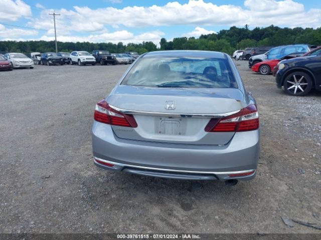 1HGCR2E35HA118618 Honda ACCORD LX