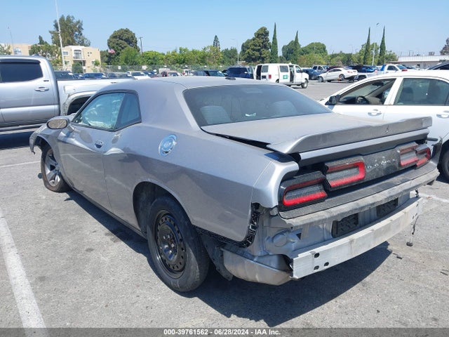Dodge Challenger Sxt 2018 2C3CDZAG2JH245904 Image 3