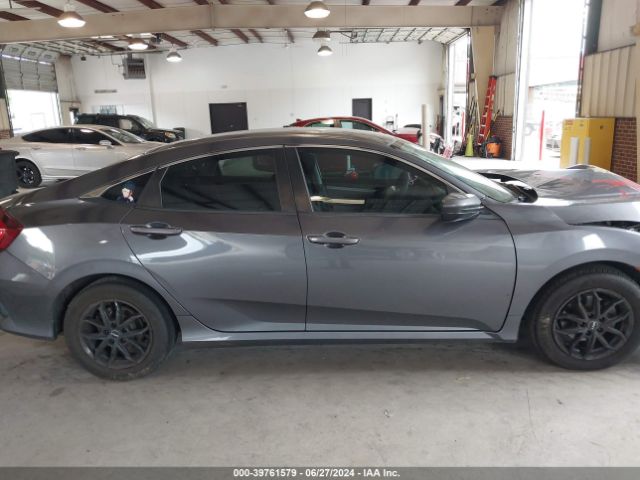2HGFC2F56JH593507 Honda Civic Lx