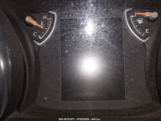 1C4HJXDG0JW163195 Jeep Wrangler Unlimited Sport 4x4
