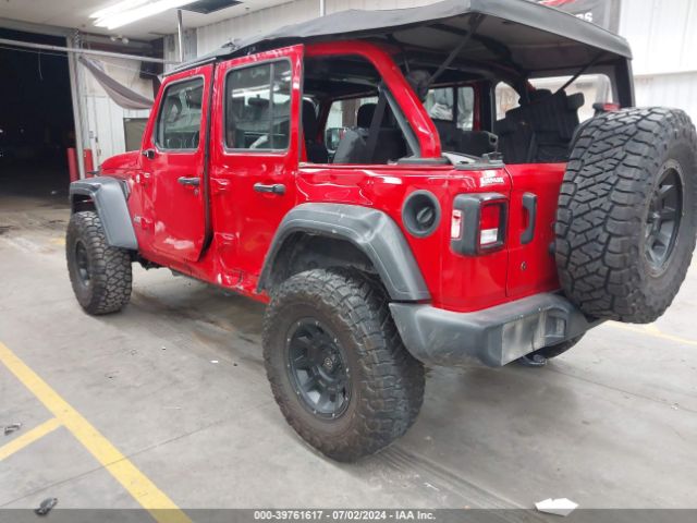 1C4HJXDG0JW163195 Jeep Wrangler Unlimited Sport 4x4