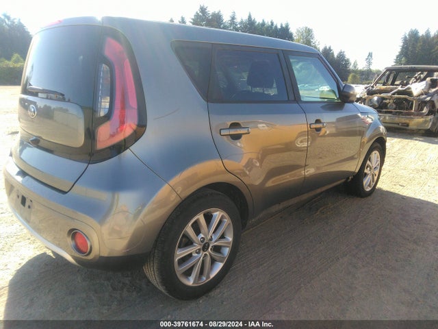 KIA SOUL + 2018 KNDJP3A52J7537621 Image 4