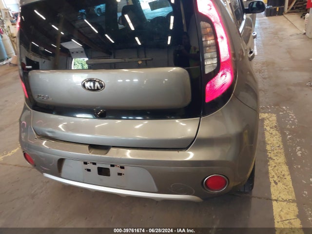 KIA SOUL + 2018 KNDJP3A52J7537621 Image 6