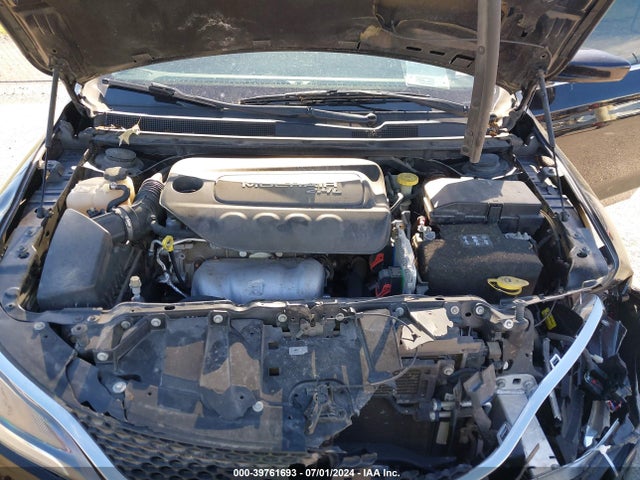 1C3CCCAB7GN149898 Chrysler 200 Limited