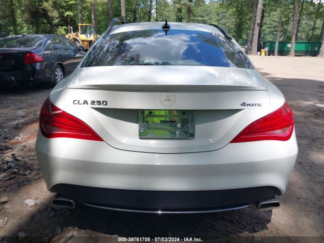 WDDSJ4GB5EN105752 Mercedes-Benz CLA 250 4MATIC