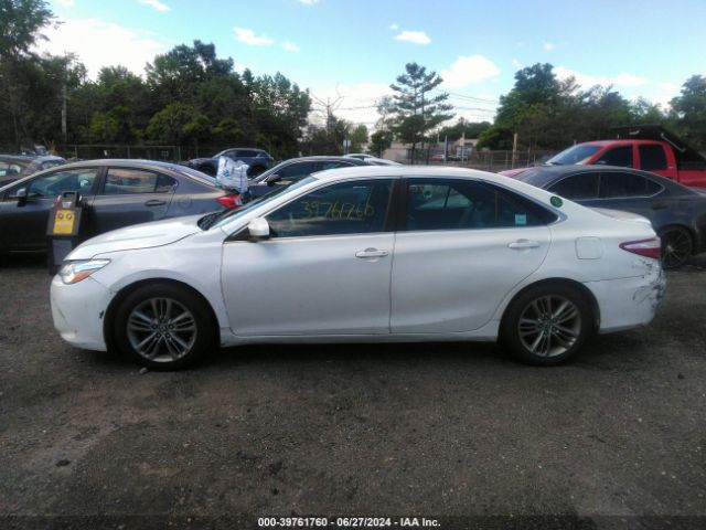 4T1BD1FK9GU182632 Toyota Camry Hybrid Se