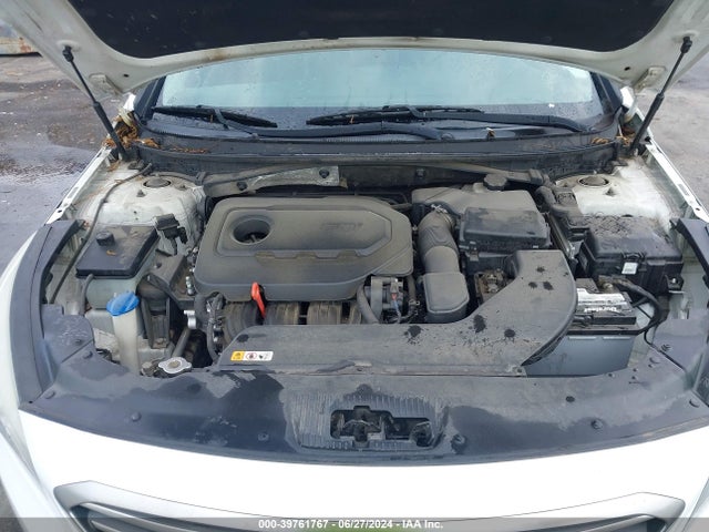 Hyundai Sonata 2016 5NPE24AF6GH395258 Image 10