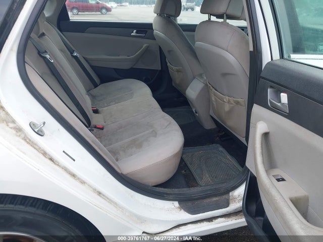 Hyundai Sonata 2016 5NPE24AF6GH395258 Image 8