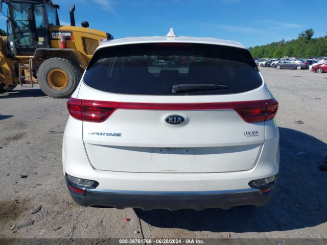KNDPMCAC3N7979427 KIA Sportage Lx