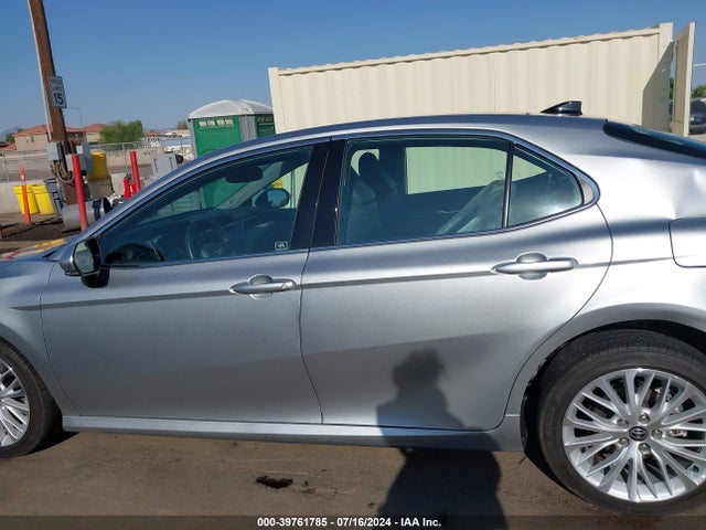 Toyota CAMRY XLE 2020 4T1F11AK1LU500559 Image 13
