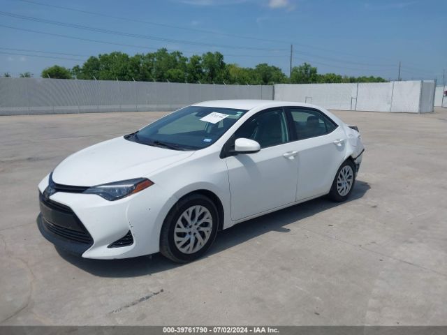 5YFBURHEXHP699849 Toyota COROLLA LE