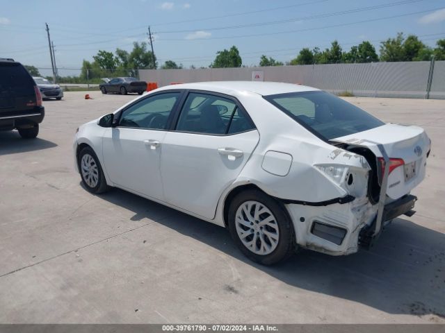 5YFBURHEXHP699849 Toyota COROLLA LE