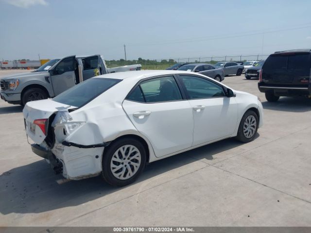 5YFBURHEXHP699849 Toyota COROLLA LE