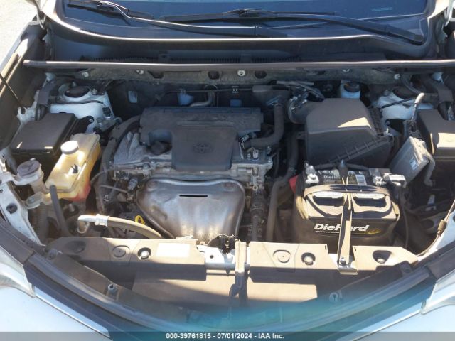 JTMZFREV0JJ166951 Toyota RAV4 LE