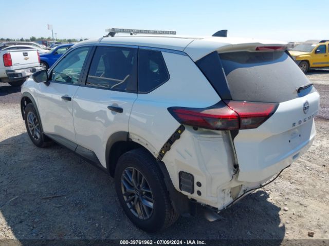 5N1BT3AA1NC708140 Nissan Rogue S Fwd