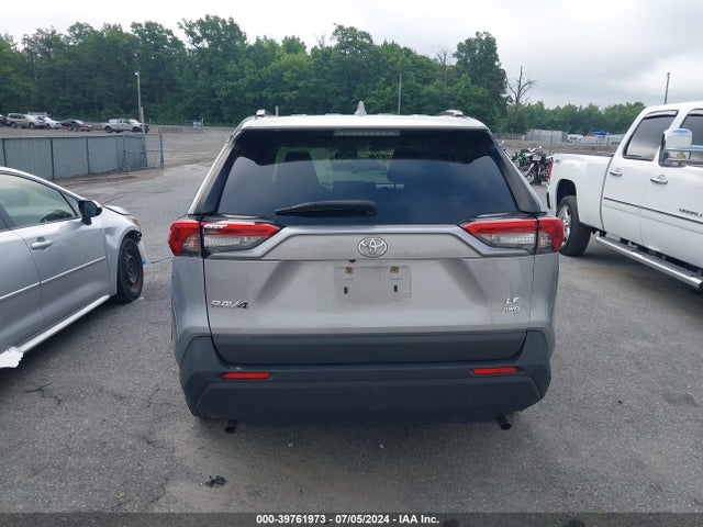 Toyota RAV4 LE 2020 JTMF1RFV1LD048375 Image 16