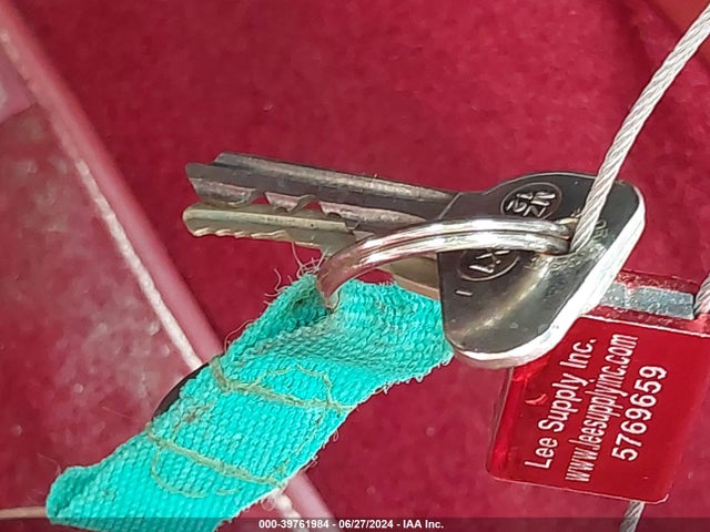 1976 JAGUAR E-PACE UG2T57931BW       Photo 10