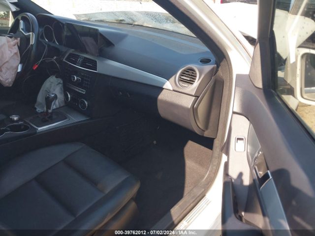 WDDGF4HB7EA966072 Mercedes-Benz C 250 Luxury/sport