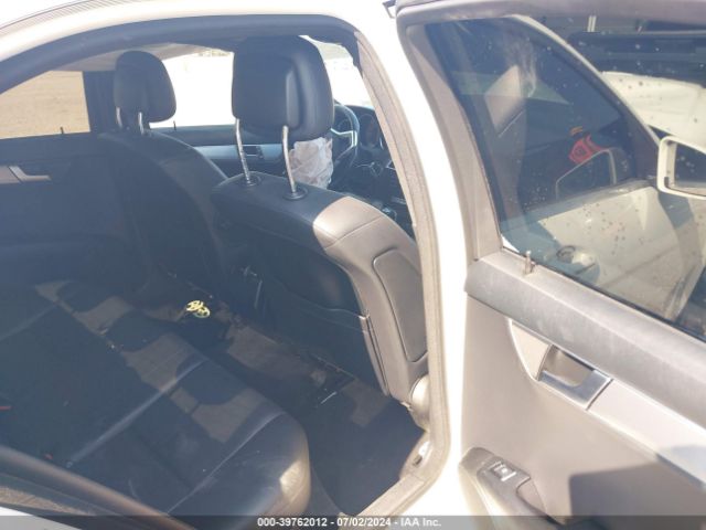 WDDGF4HB7EA966072 Mercedes-Benz C 250 Luxury/sport