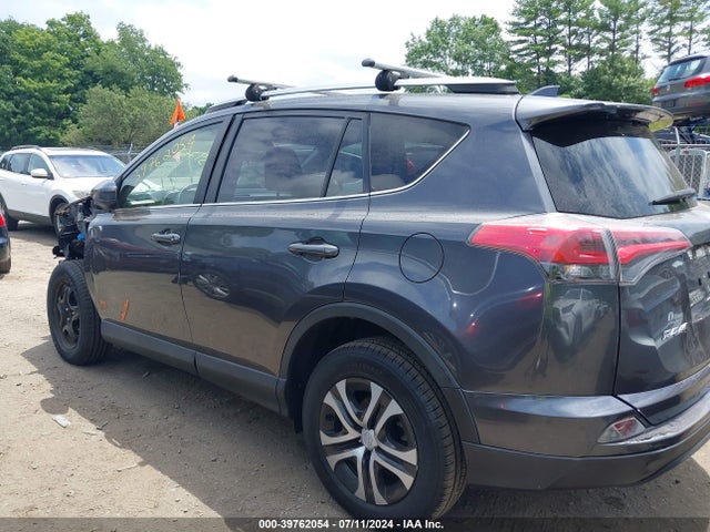 Toyota RAV4 LE 2017 JTMBFREV0HJ130298 Image 14