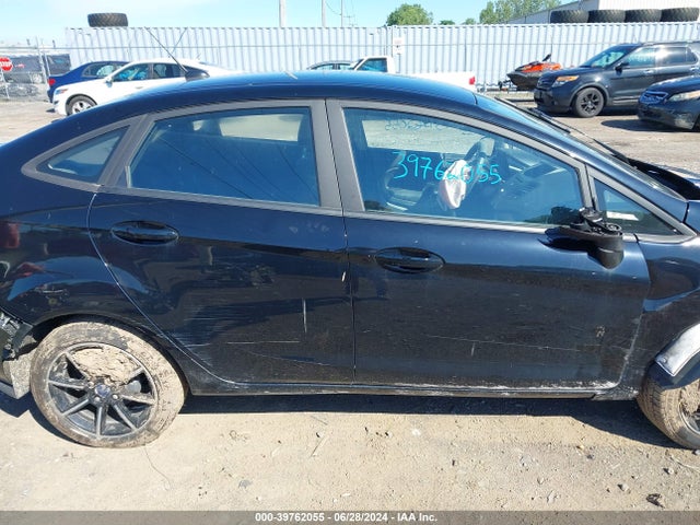 Ford FIESTA SE 2018 3FADP4BJ2JM109090 Image 14