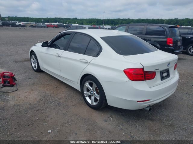 WBA3C3C51EF984791 BMW 320i Xdrive
