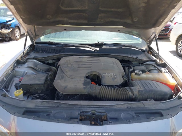 2C3CCAEG4HH579845 Chrysler 300C