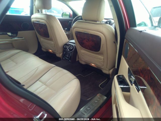 2011 JAGUAR XJ SAJWA2GB9BLV12126 Photo 7