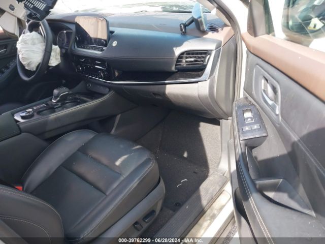 5N1BT3CB9NC731753 Nissan Rogue Sl Intelligent Awd