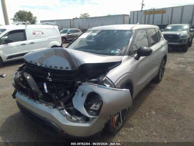 JA4J4TA84NZ023714 Mitsubishi Outlander Es 2.5 S-awc