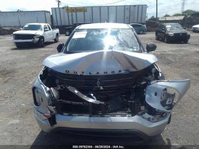 JA4J4TA84NZ023714 Mitsubishi Outlander Es 2.5 S-awc