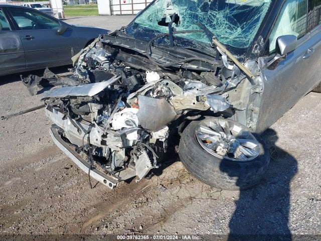 Toyota Highlander Limited 2021 5TDDZRBH9MS559130 Image 6